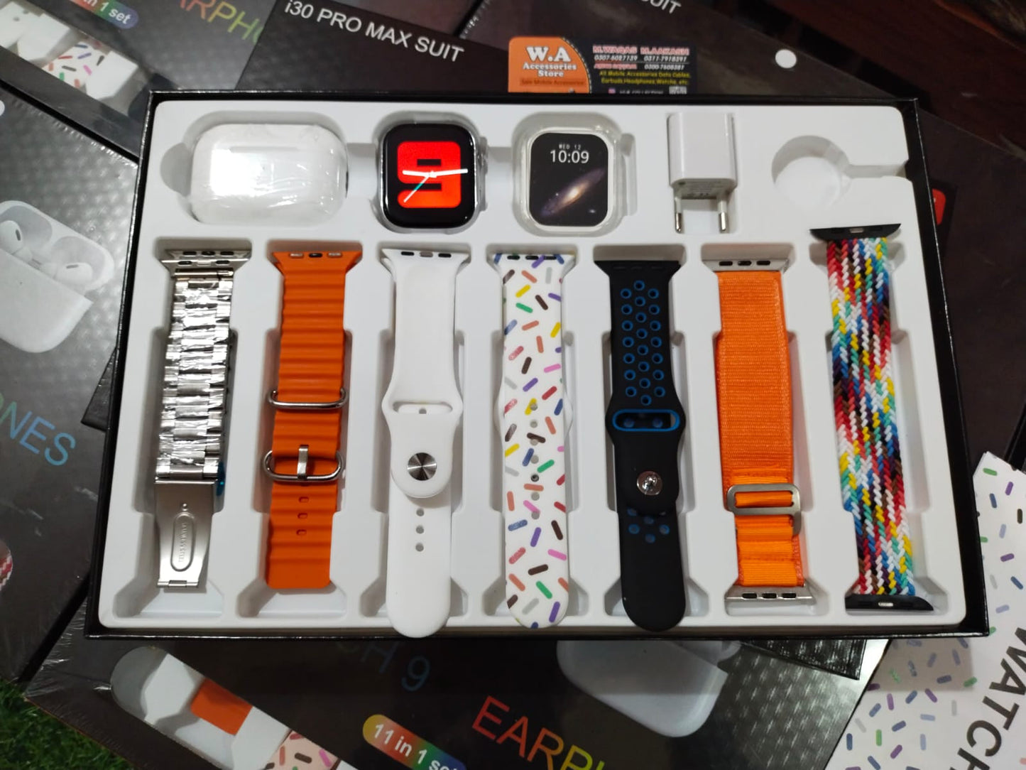 i20 ultra max suit smartwatch with earbuds
