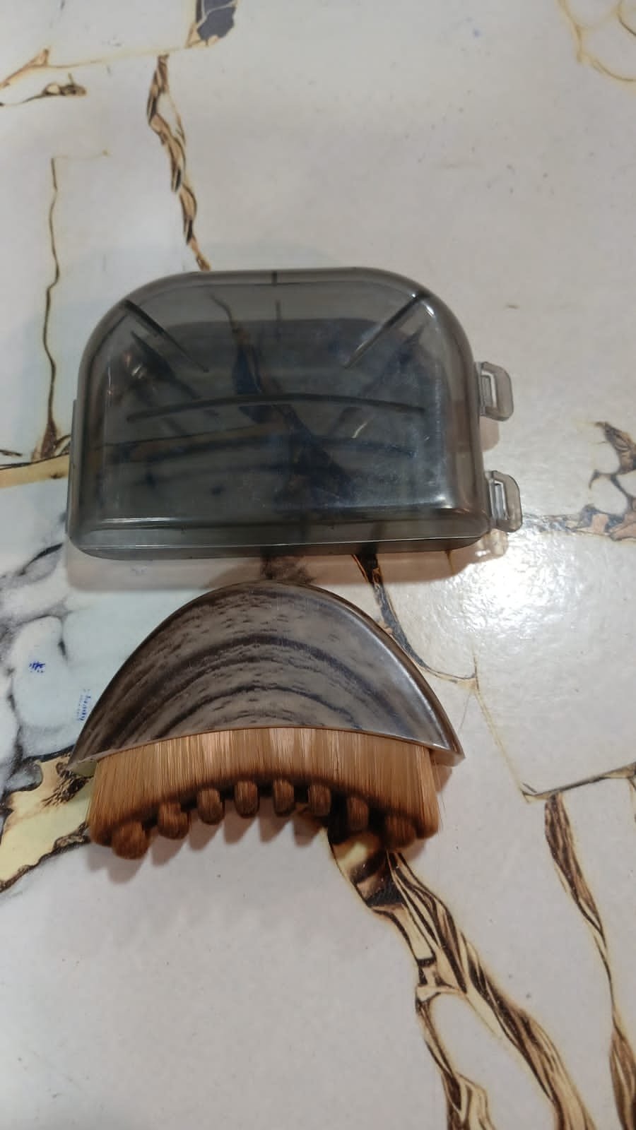 Face Lifting and Contouring Brush - Image 3